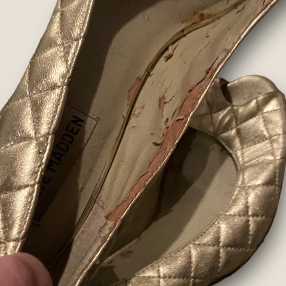Steve Madden Open Toe Heels Gold 6.5 - Picture 6 of 6